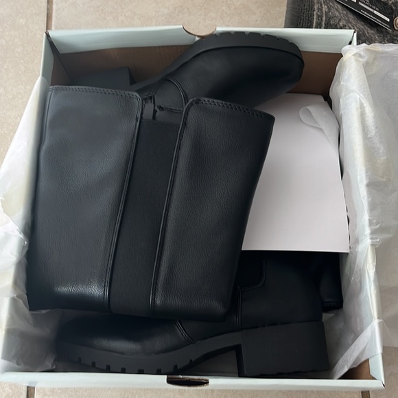 SO® Ribcage Women's Knee-High Boots - Picture 6 of 7